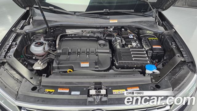 Volkswagen Tiguan (II) 2.0 TDI Prestige 2020 — фото 6