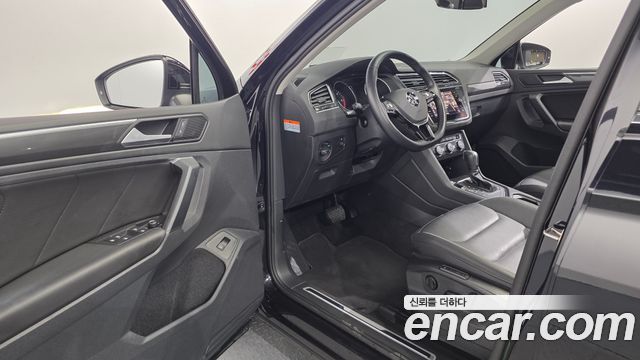 Volkswagen Tiguan (II) 2.0 TDI Prestige 2020 — фото 10