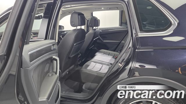 Volkswagen Tiguan (II) 2.0 TDI Prestige 2020 — фото 11