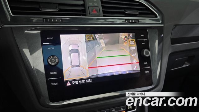 Volkswagen Tiguan (II) 2.0 TDI Prestige 2020 — фото 16