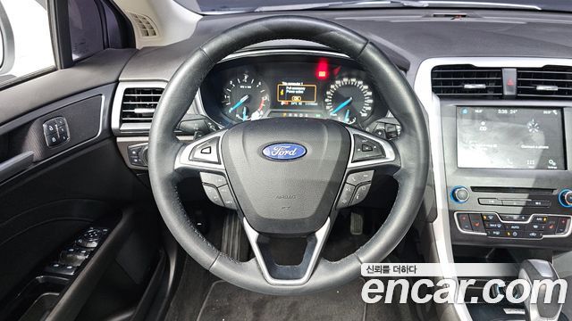 Ford Mondeo (IV) 2.0 Trend 2017 — фото 13