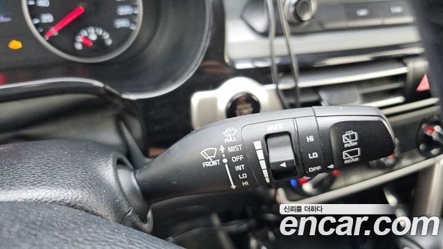 Kia Seltos Diesel 1.6 2WD Trendy 2020 — фото 27