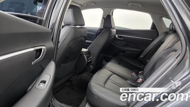 Hyundai Sonata The Edge (DN8) 2.0 Premium 2024 — фото 12