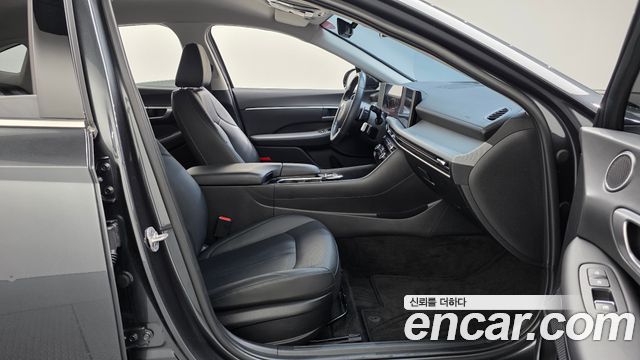 Hyundai Sonata The Edge (DN8) 2.0 Premium 2024 — фото 26