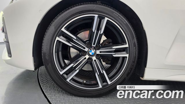 BMW 4 Series (G22) 420i M Sport Coupe 2021 — фото 5