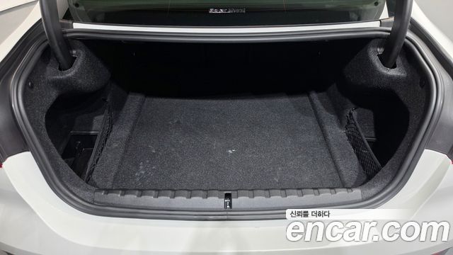 BMW 4 Series (G22) 420i M Sport Coupe 2021 — фото 18