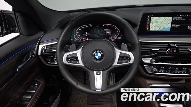 BMW 6 Series GT (G32) 620d xDrive M Sport 2020 — фото 13