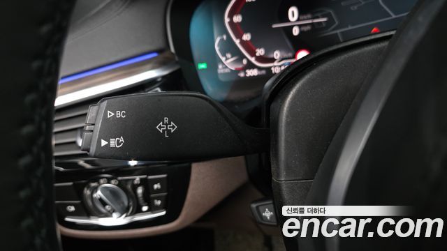 BMW 6 Series GT (G32) 620d xDrive M Sport 2020 — фото 37
