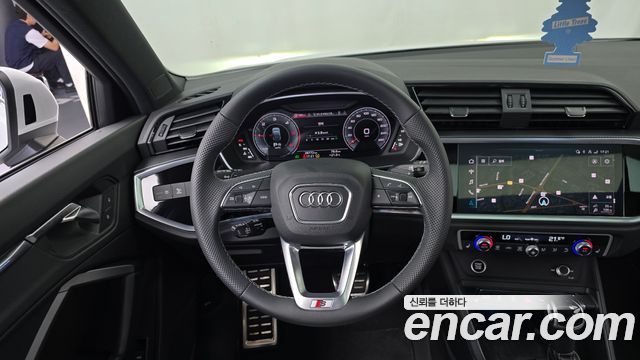 Audi Q3 (F3) 35 TDI Premium Sportback 2023 — фото 13