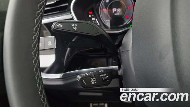 Audi Q3 (F3) 35 TDI Premium Sportback 2023 — фото 28