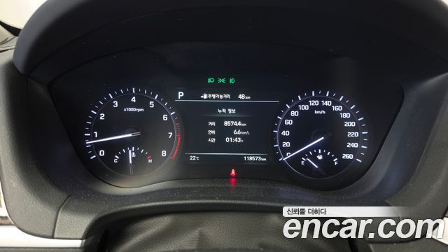 Genesis G80 3.3 GDI AWD Prestige 2018 — фото 8