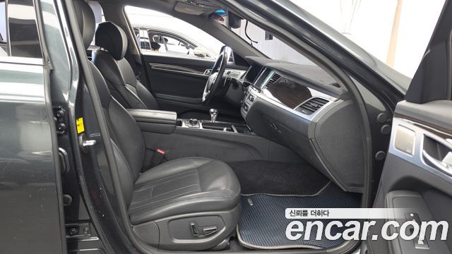 Genesis G80 3.3 GDI AWD Prestige 2018 — фото 15