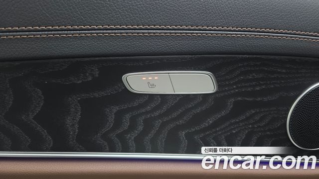 Mercedes-Benz E-Class (W213) E250 AMG Line 2023 — фото 18