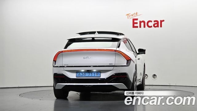 Kia EV6 Long Range 4WD GT Line 2024 — фото 4