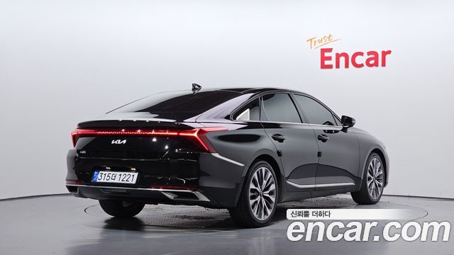Kia K8 2.5 Gasoline 2WD Signature 2023 — фото 2