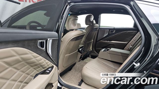 Kia K8 2.5 Gasoline 2WD Signature 2023 — фото 12