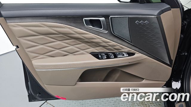Kia K8 2.5 Gasoline 2WD Signature 2023 — фото 24