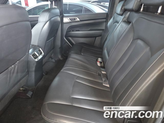 KG Mobility (SsangYong) Rexton Sports Khan Diesel 2.2 4WD Professional X (5-Link) 2019 — фото 10