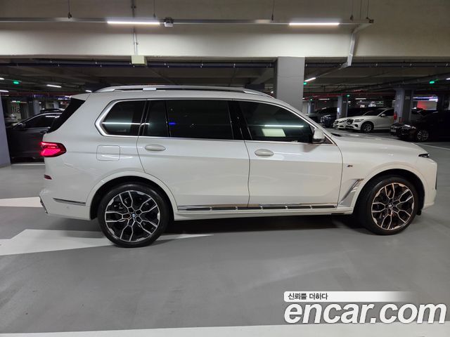 BMW X7 (G07) xDrive 40i M Sport 6STR 2024 — фото 5