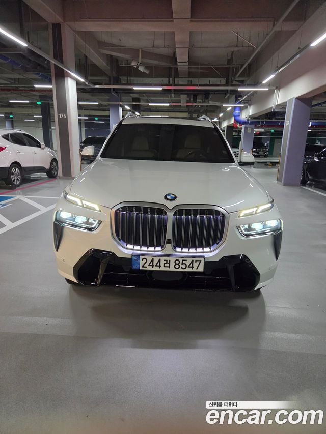BMW X7 (G07) xDrive 40i M Sport 6STR 2024 — фото 10