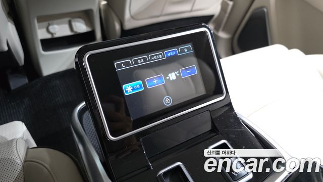 KG Mobility (SsangYong) Rexton New Arena Disel 2.2 4WD Summit 2024 — фото 32