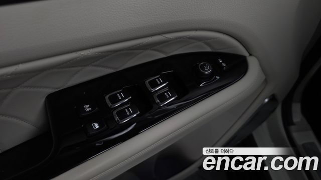KG Mobility (SsangYong) Rexton New Arena Disel 2.2 4WD Summit 2024 — фото 40
