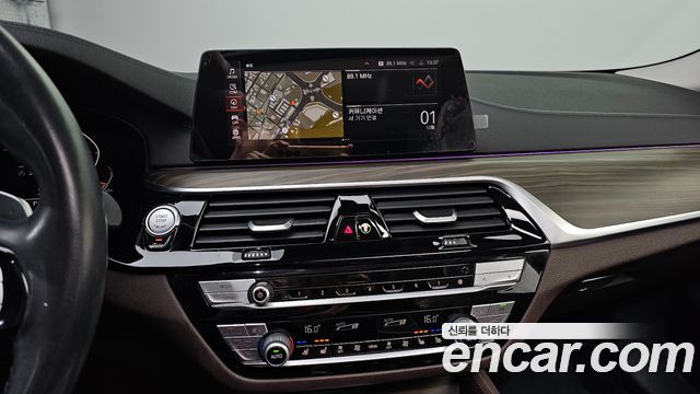 BMW 5 Series (G30) 520d Luxury Plus 2020 — фото 14