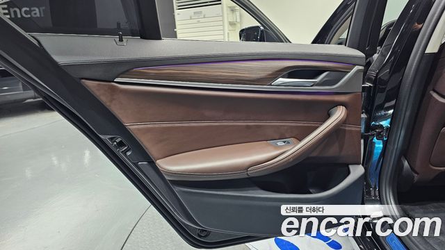BMW 5 Series (G30) 520d Luxury Plus 2020 — фото 25