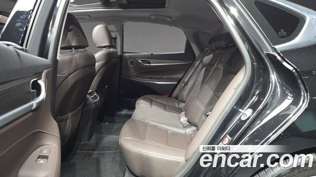 Hyundai Grandeur (IG) 3.0 LPi Exclusive (Rental Car) 2019 — фото 26