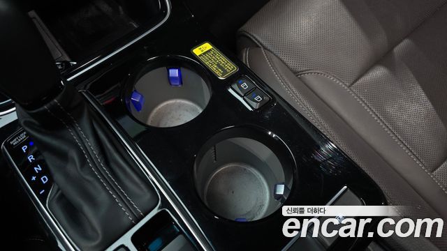 Hyundai Grandeur (IG) 3.0 LPi Exclusive (Rental Car) 2019 — фото 33