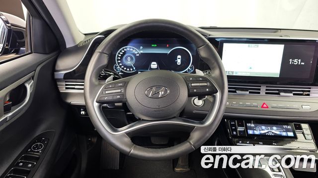 Hyundai Grandeur (IG) 2.5 Premium 2023 — фото 17