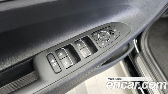 Hyundai Grandeur (IG) 2.5 Premium 2023 — фото 34