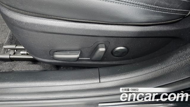 Hyundai Grandeur (IG) 2.5 Premium 2023 — фото 37
