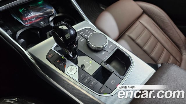 BMW 3 Series (G20) 320i Touring M Sports 2022 — фото 9