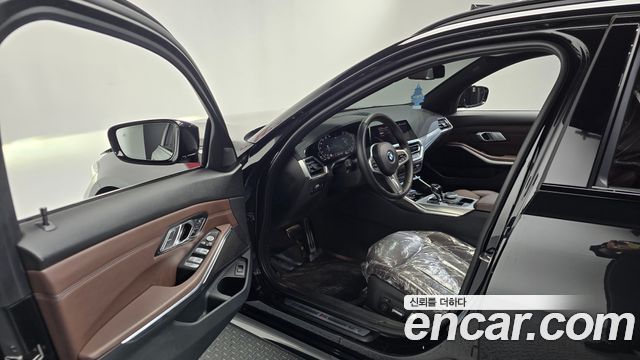 BMW 3 Series (G20) 320i Touring M Sports 2022 — фото 10