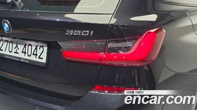 BMW 3 Series (G20) 320i Touring M Sports 2022 — фото 23