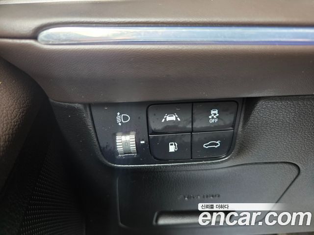 Hyundai Grandeur (IG) 3.0 LPi Premium 2022 — фото 17