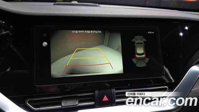 Kia Niro Plus Air 2023 — фото 19