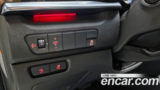 Kia Niro Plus Air 2023 — фото 33