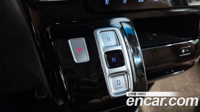 Hyundai Staria L3.5 Lounge 7-Seater Inspiration 2022 — фото 9