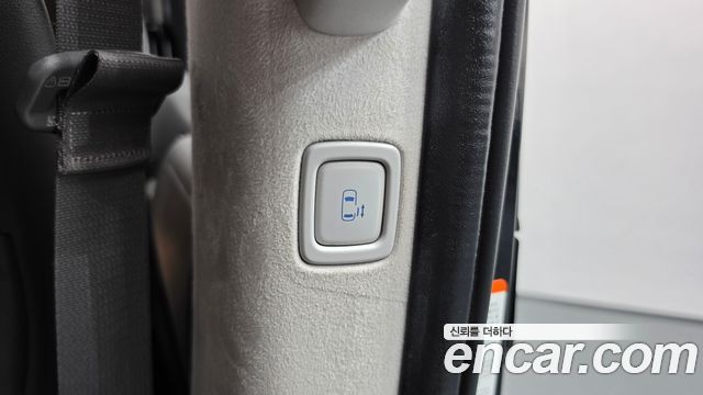 Hyundai Staria L3.5 Lounge 7-Seater Inspiration 2022 — фото 18