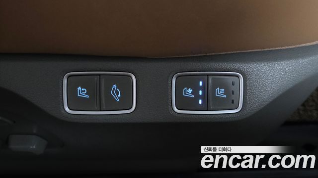 Hyundai Staria L3.5 Lounge 7-Seater Inspiration 2022 — фото 19