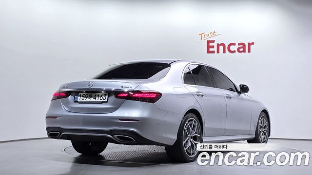 Mercedes-Benz E-Class (W213) E220d 4MATIC AMG Line 2021 — фото 2