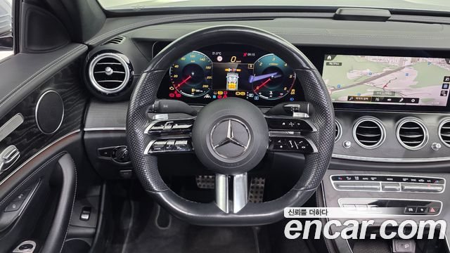 Mercedes-Benz E-Class (W213) E220d 4MATIC AMG Line 2021 — фото 13