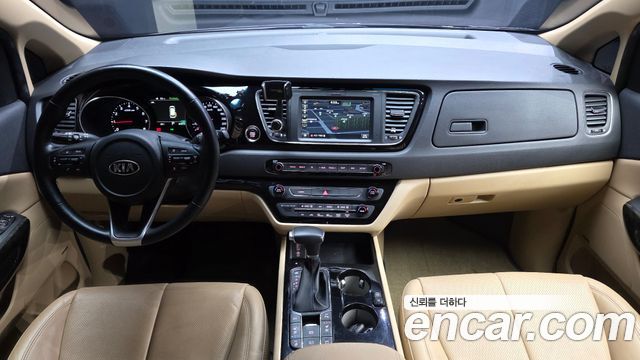 Kia Carnival Gasoline 9-Seater Hi-Limousine Noblesse Special 2019 — фото 7
