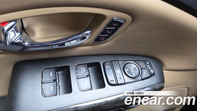 Kia Carnival Gasoline 9-Seater Hi-Limousine Noblesse Special 2019 — фото 27