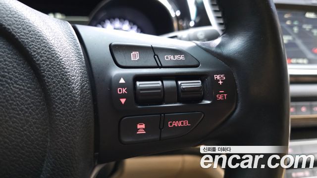 Kia Carnival Gasoline 9-Seater Hi-Limousine Noblesse Special 2019 — фото 30