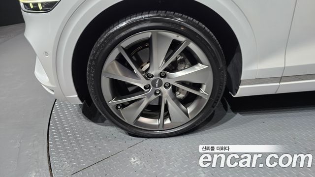 Genesis GV70 2.5T Gasoline 2WD 2024 — фото 5