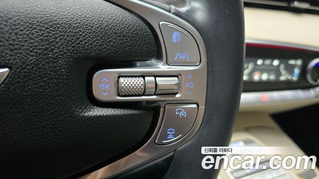 Genesis GV70 2.5T Gasoline 2WD 2024 — фото 17