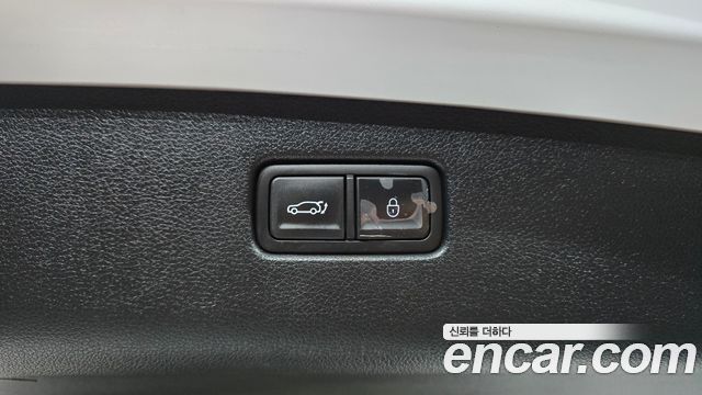 Genesis GV70 2.5T Gasoline 2WD 2024 — фото 20